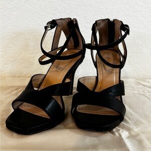 Adrienne Vittadini Black Strappy High Heel Sandals